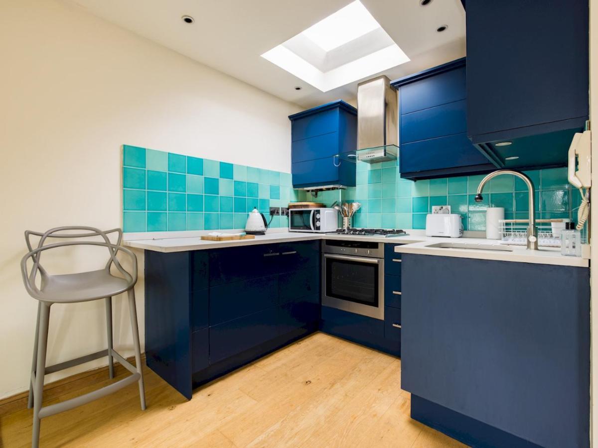 Cosy And Light Flat With A Roof Terrace In Chelsea Apartamento